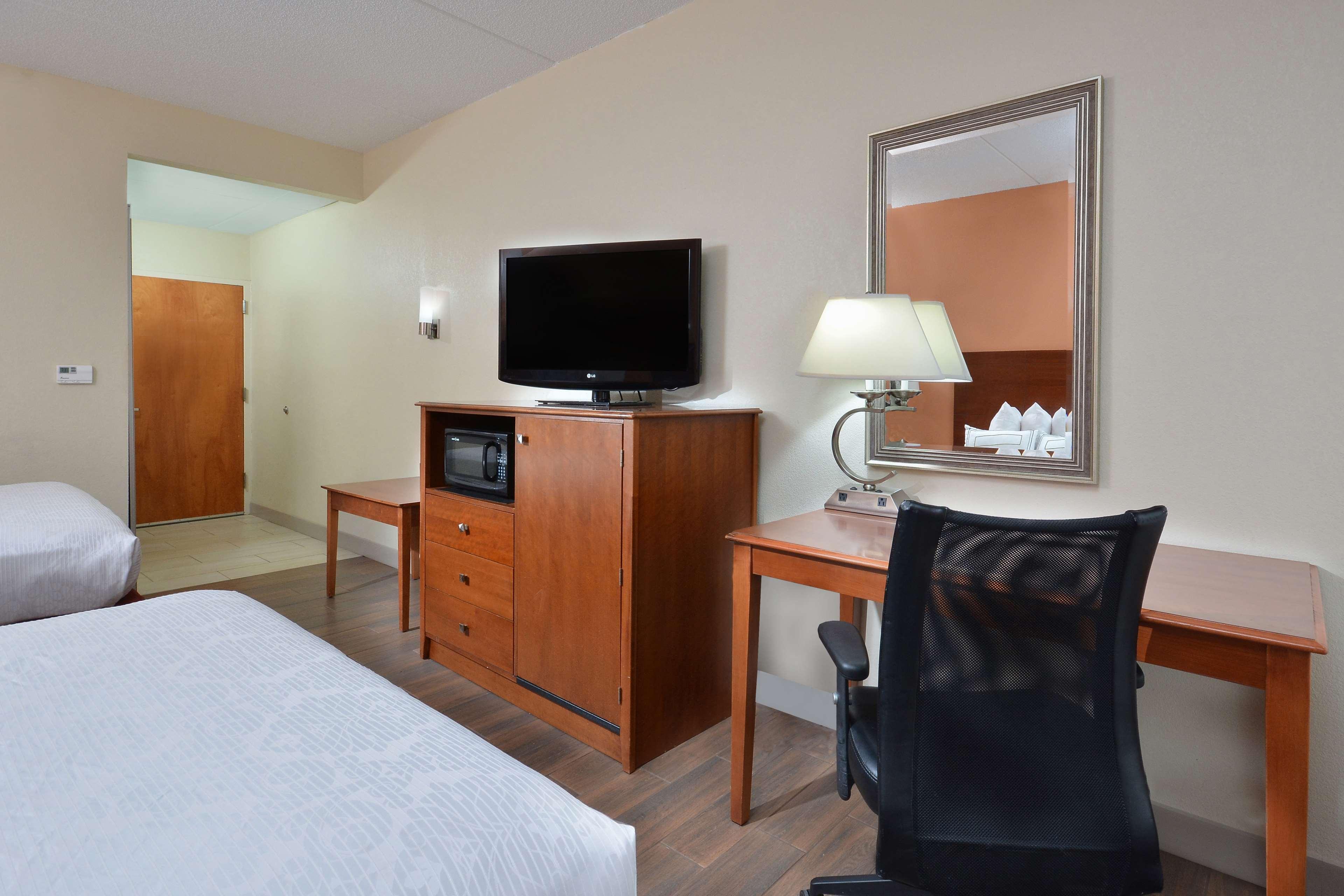 Best Western Plus Wilmington / Wrightsville Beach מראה חיצוני תמונה