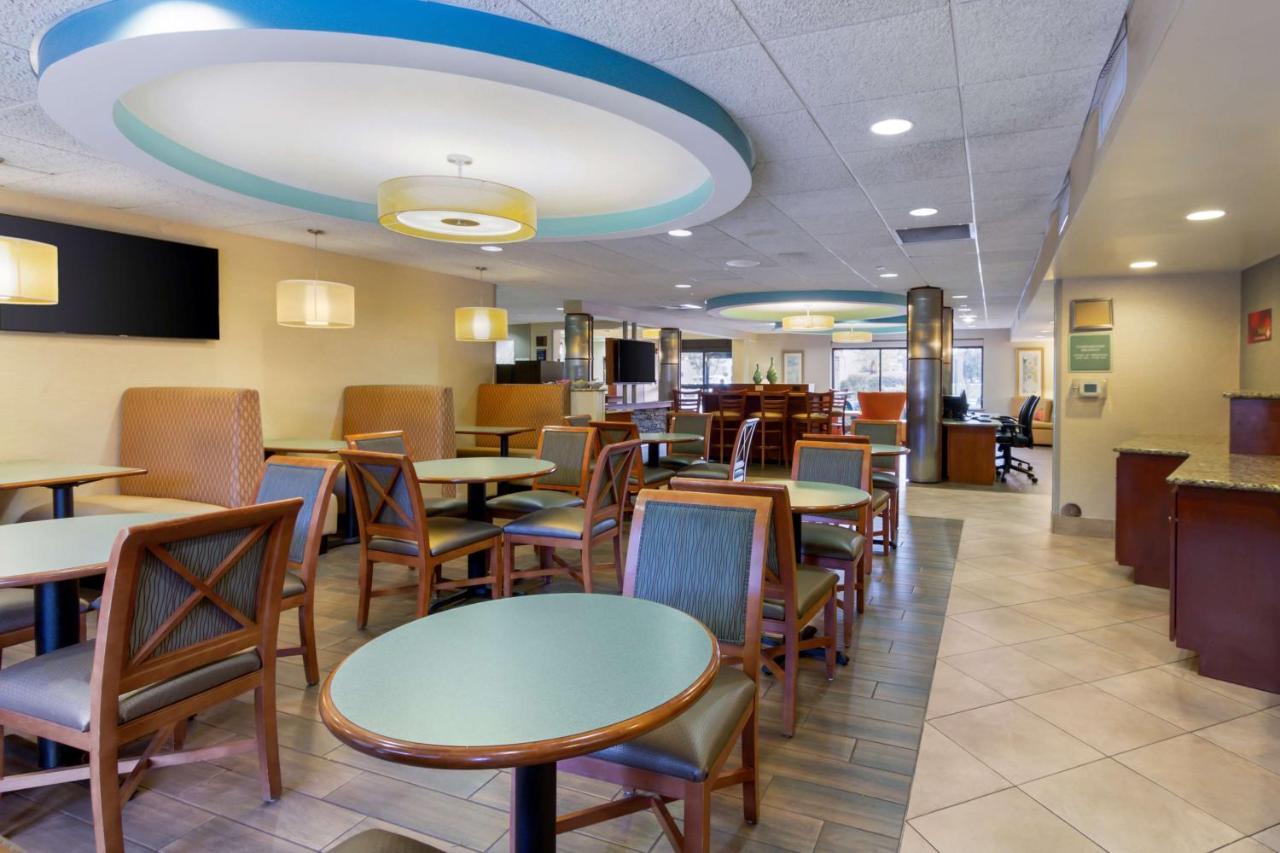 Best Western Plus Wilmington / Wrightsville Beach מראה חיצוני תמונה