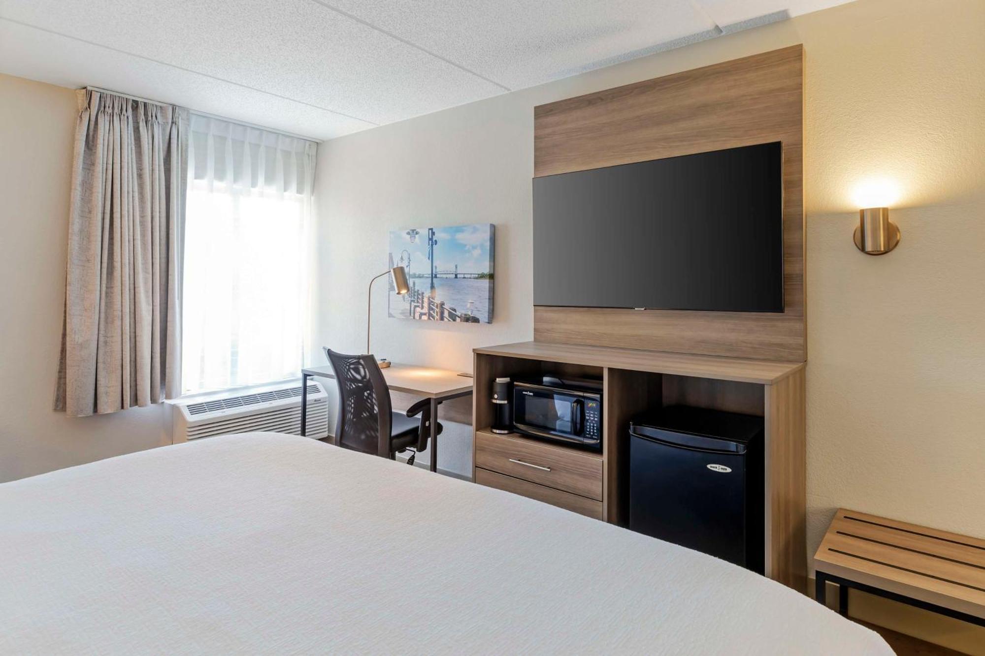 Best Western Plus Wilmington / Wrightsville Beach מראה חיצוני תמונה
